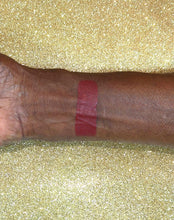 Load image into Gallery viewer, Berry Vibes Liquid Drip Lipstick